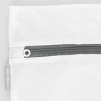 iDesign Mesh Laundry Bags with Built in Zipper for Cleaning Delicates– Set of 2, 1 Medium and 1 Large Bag, White