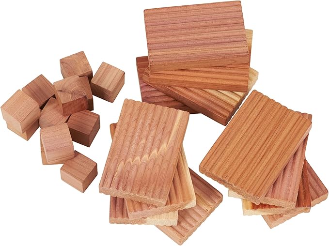 Household Essentials Set Cedar Blocks, Brown
