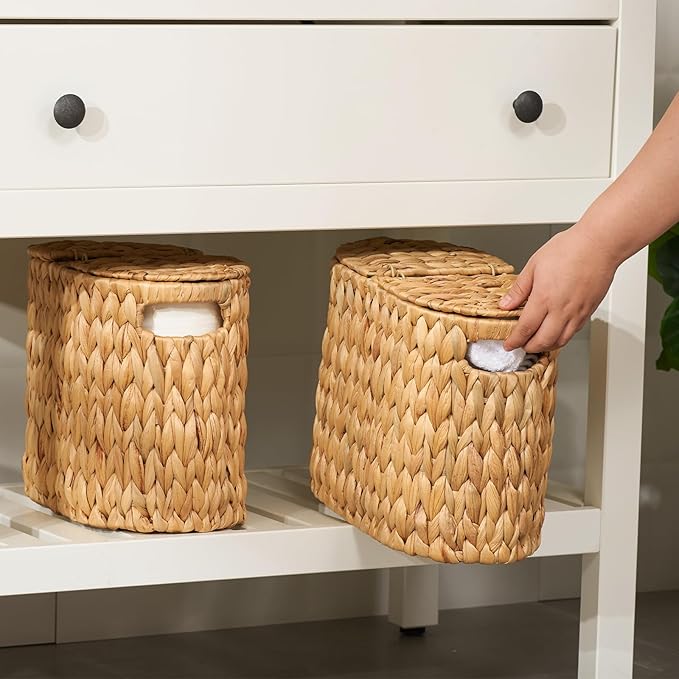 FairyHaus Wicker Toilet Paper Storage Basket with Lid & Handles, 4 Rolls Handwoven Toilet Paper Holder with Storage, Natural Water Hyacinth Toilet Paper Holder Stand Basket for Bathroom