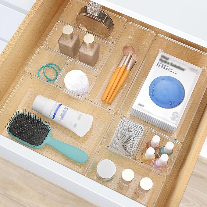 7 PCS Clear Plastic Drawer Organizers Set, 4 Size Desk Drawer Organizer Trays for Makeup, Jewelry, Kitchen Utensils, Gadgets and Office Accessories