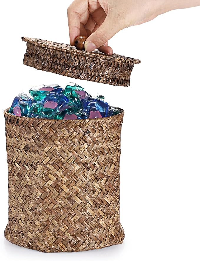 Sumnacon Wicker Laundry Pods Container with Lid, Natural Seagrass Pod Holder for Laundry Room Organization, Farmhouse Detergent Dispenser, Countertop Storage Basket Jars for Dryer Ball Laundry Sheets